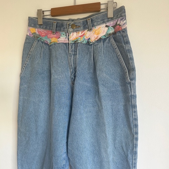 VINTAGE NEVADA LIGHT BLUE WASH JEANS PATCH EMBROIDERY COTTON TAPERED PLEATED 28 - Picture 5 of 8